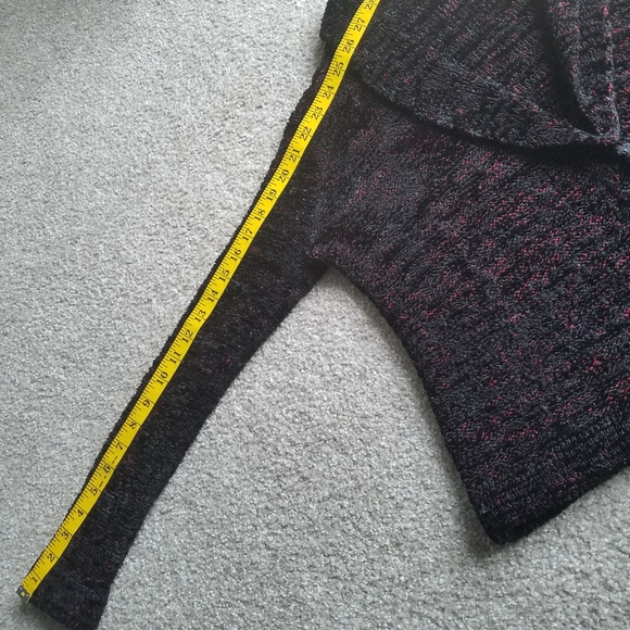 (2/$25) Jones NY variegated knit shiny black red streak cardigan (flawed) - Picture 9 of 10